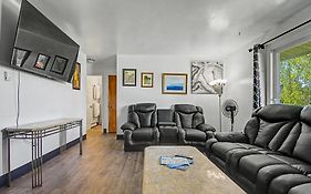 410 E 45Th Ave Unit 4